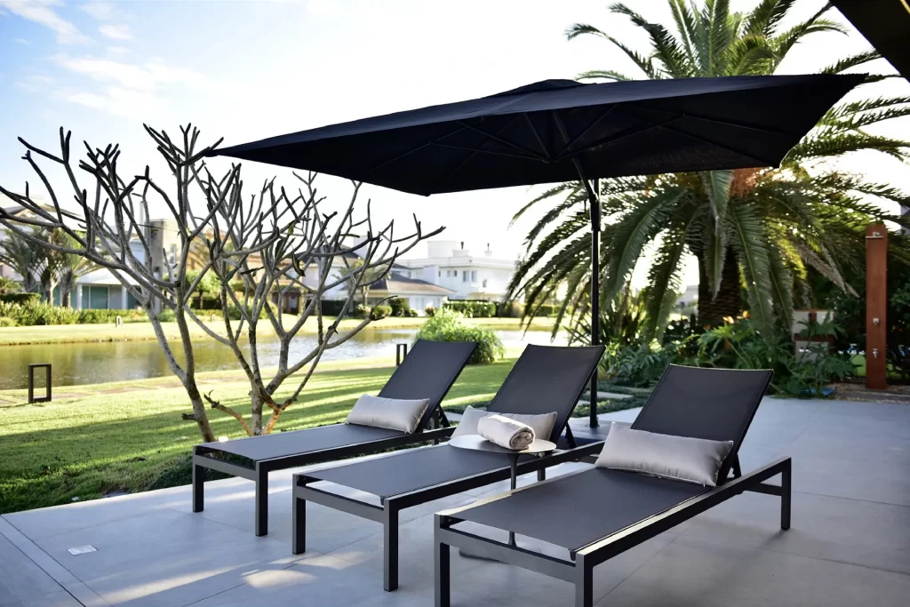 Mobiliário - Área Externa